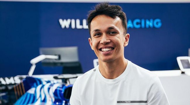Alex Albon artık Williams için yarışacak!