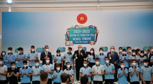 Erdoğan'dan öğrencilere: Oku, düşün, uygula, neticelendir