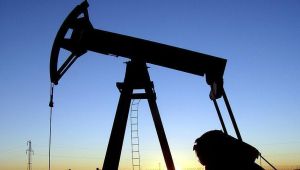Brent petrolün varil fiyatı 80 doların altına düştü