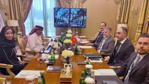 Bakan Nebati Suudi Arabistan'da mevkidaşıyla görüştü