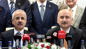 Ulaştırma Bakanlığı'nda devir teslim yapıldı