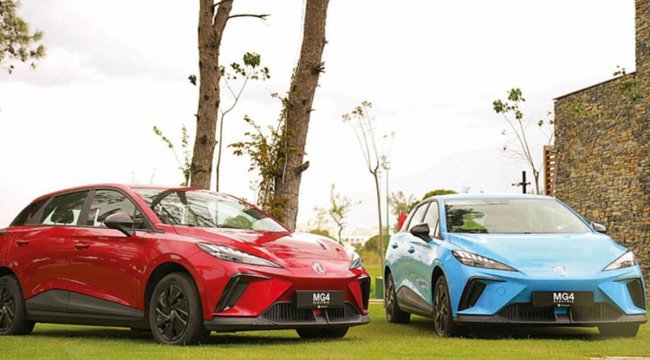 ‘Yılın elektriklisi’ gelmeden satıldı! 577 km menzile sahip MG4 iki farklı versiyonla satışa çıktı