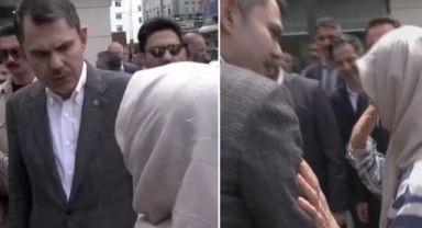 Kurum emekli maaşlarını soran kadına alışveriş kartı vermek istedi, beklemediği bir yanıt aldı