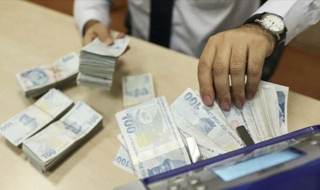 Mevduat faizi düştü, stopaj yükseldi: 500 bin ve 1 milyon TL'nin  getirisinde büyük kayıp - Ekonomi - Sabah Ekonomi