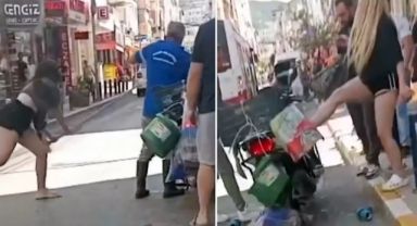 Genç kızlar terör estirdi! Belediye çalışanını sokak ortasında fırçayla dövdüler