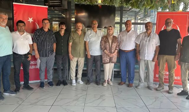 YGD, ‘Gazeteciler ve Basın Bayramı’nı bir kahvaltı ile kutladı