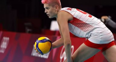 Ne yaptın sen Ebrar! Yeni imajını görenler tanıyamıyor